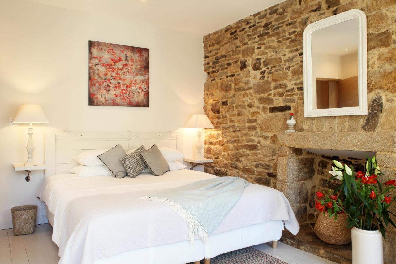Aux Sabots Rouges Bed & Breakfast *